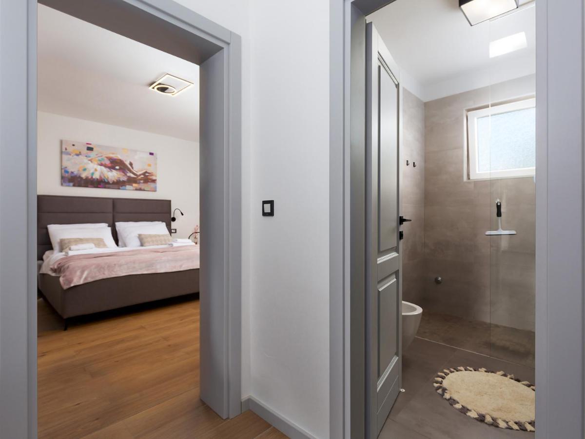 Luxury Apartment Vabriga Tar-Vabriga Extérieur photo